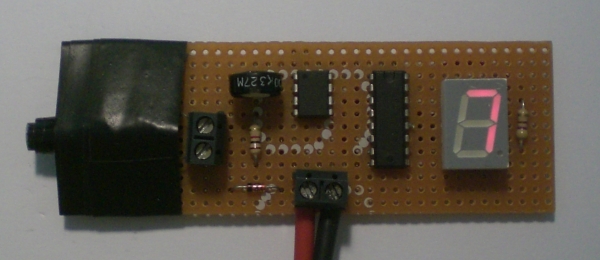 Der fertige Lichtschrankenzähler im Betrieb