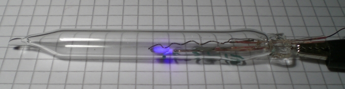 Die glimmende GL-LS-11